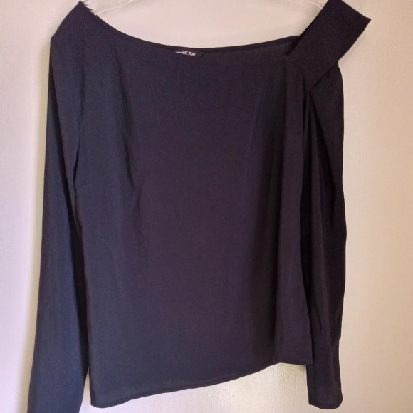 Express black long sleeve cold shoulder top women's size XSmall - Picture 1 of 6